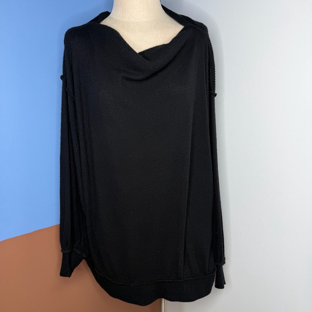 Free People We the Free Black Main Squeeze Hacci Top Size Large - Picture 3 of 9
